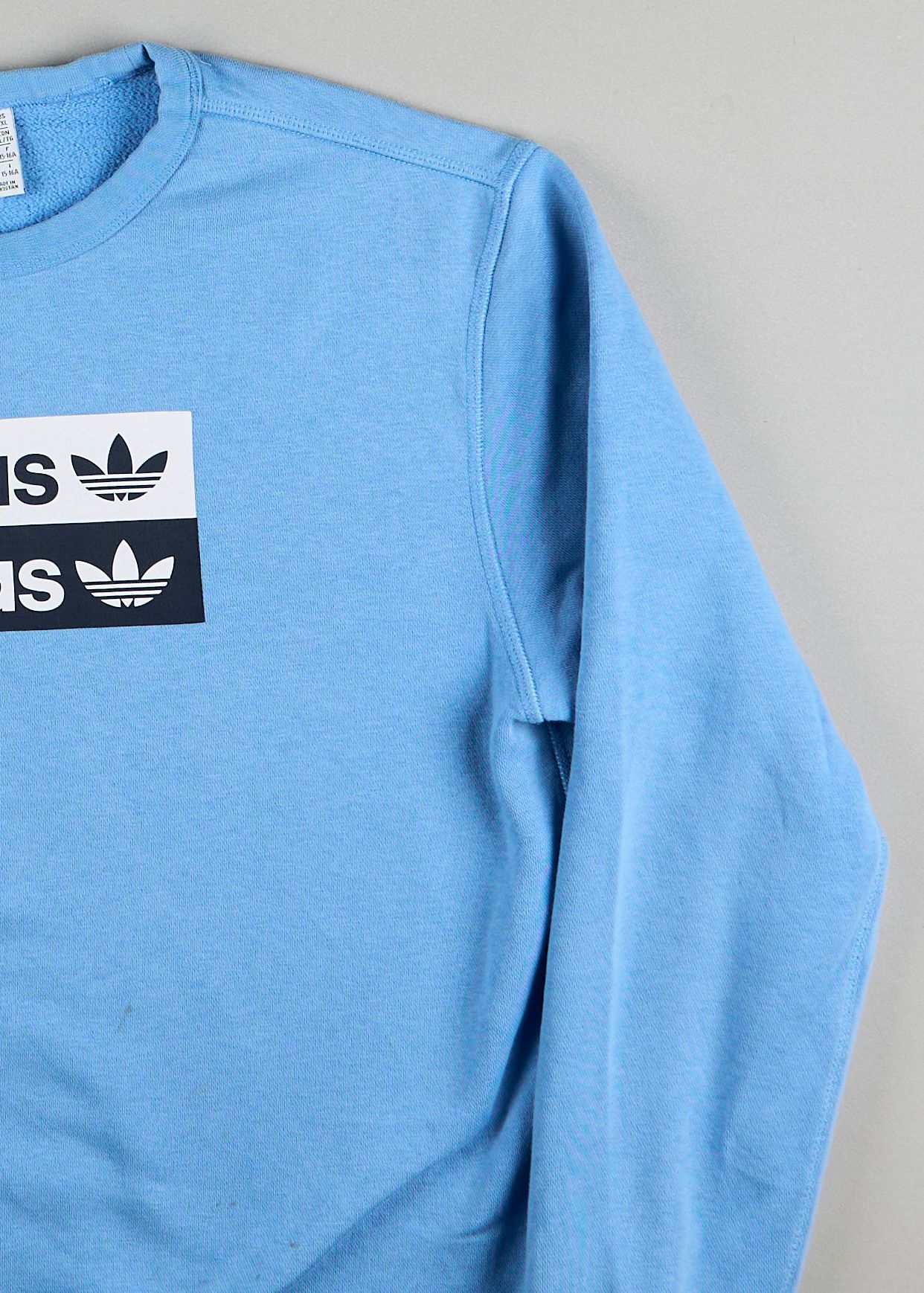 Adidas - Sweatshirts (M)