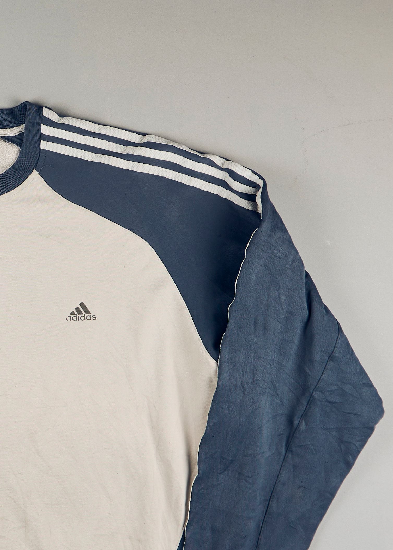 Adidas - Sweatshirts (L)