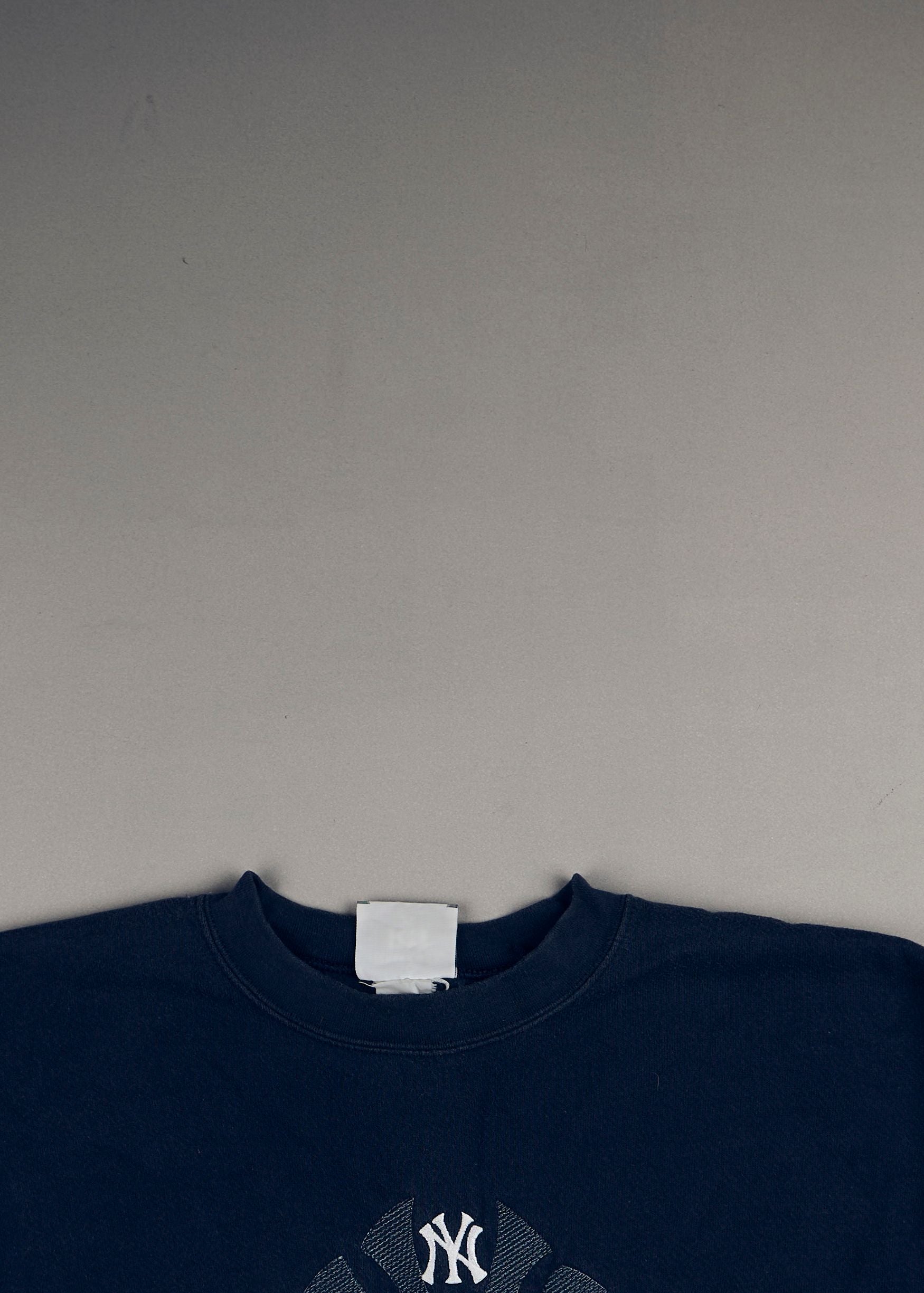 - Sweatshirts (L)