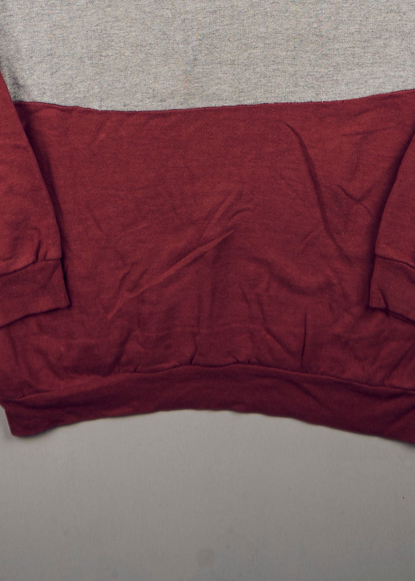 Adidas - Sweatshirts (S)
