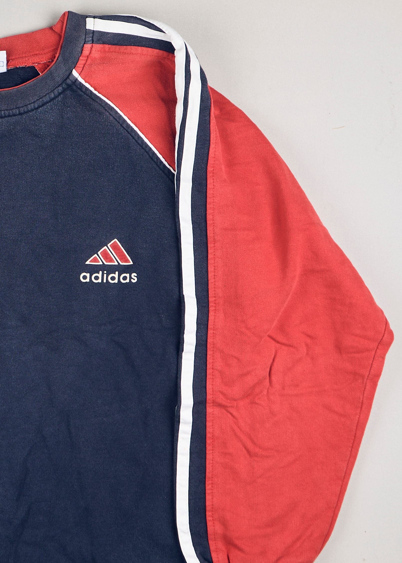 Adidas - Sweatshirts (L)