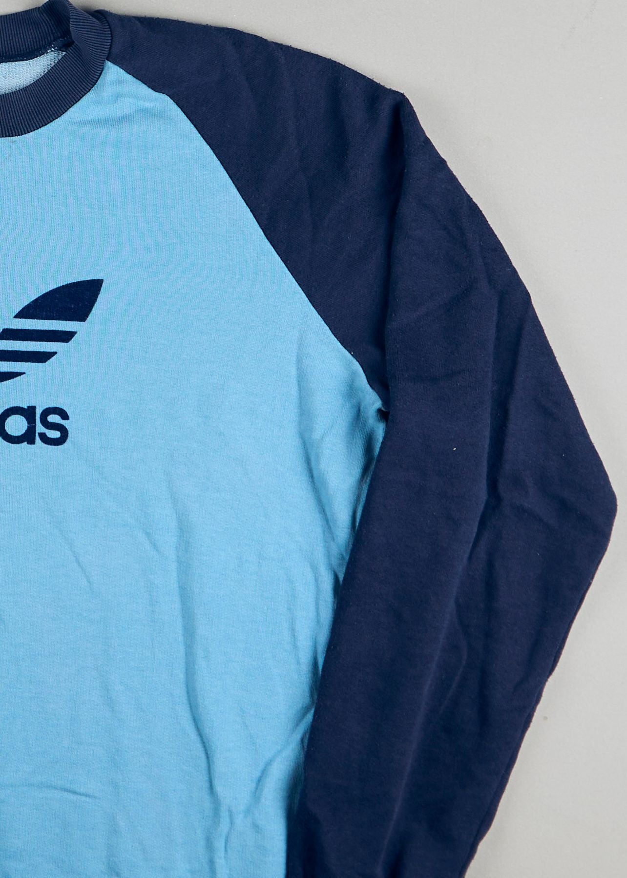 Adidas - Sweatshirt (L)