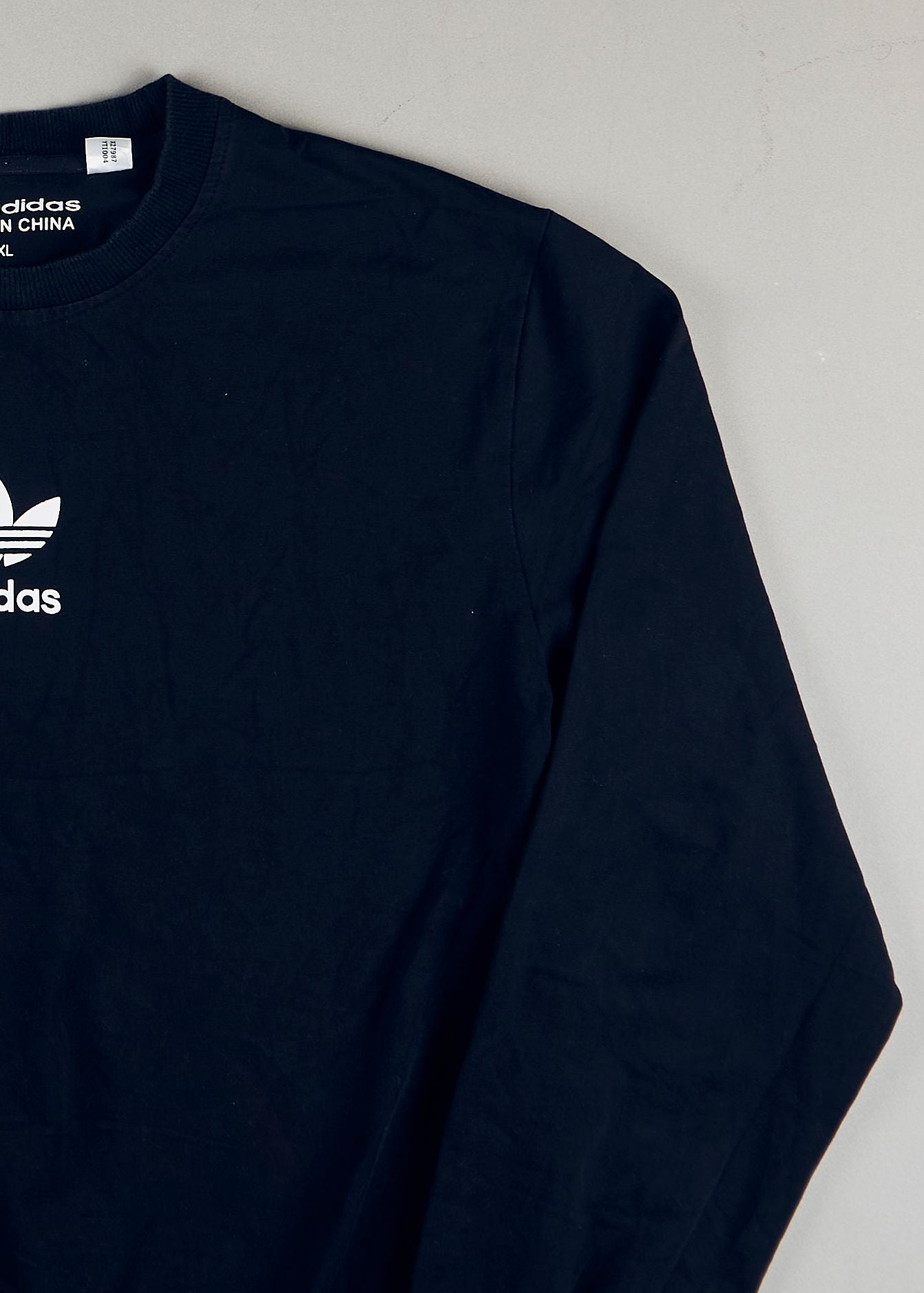 Adidas - Sweatshirts (L)