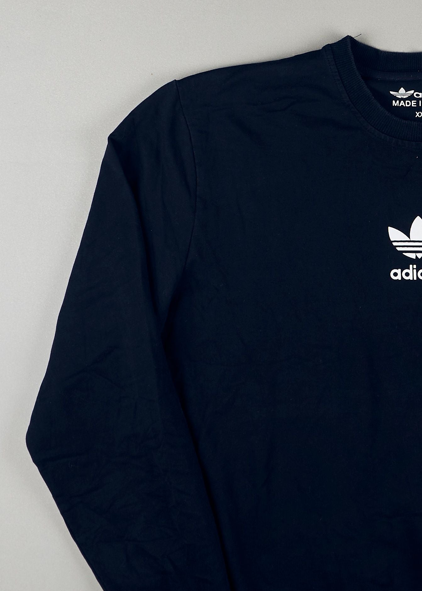 Adidas - Sweatshirts (L)
