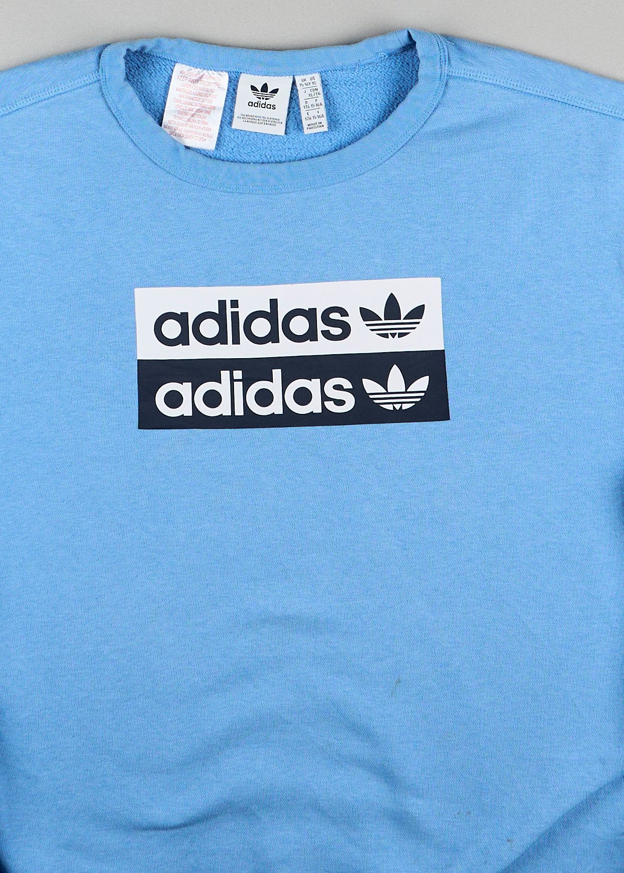 Adidas - Sweatshirts (M)