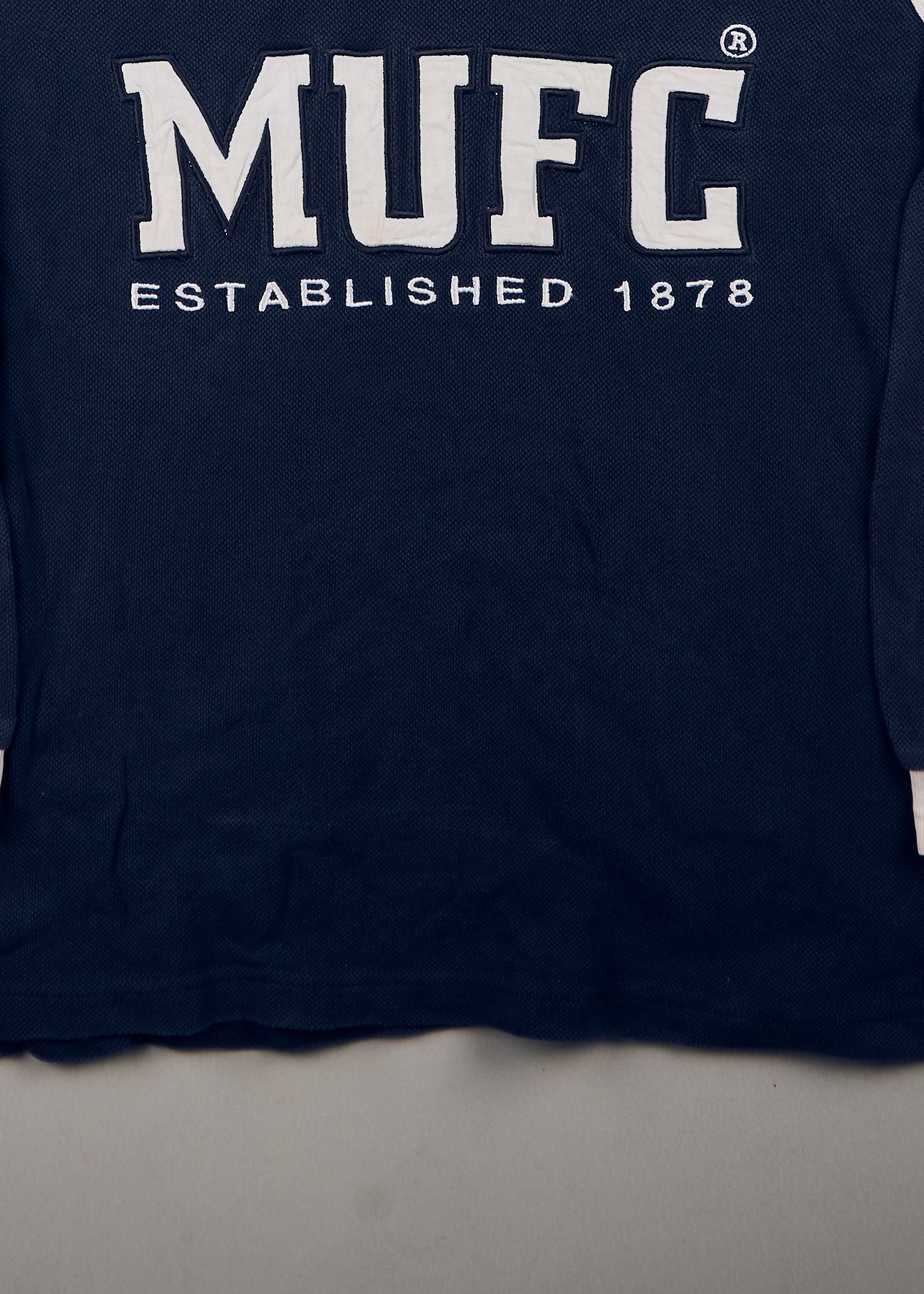 - Sweatshirts (L)