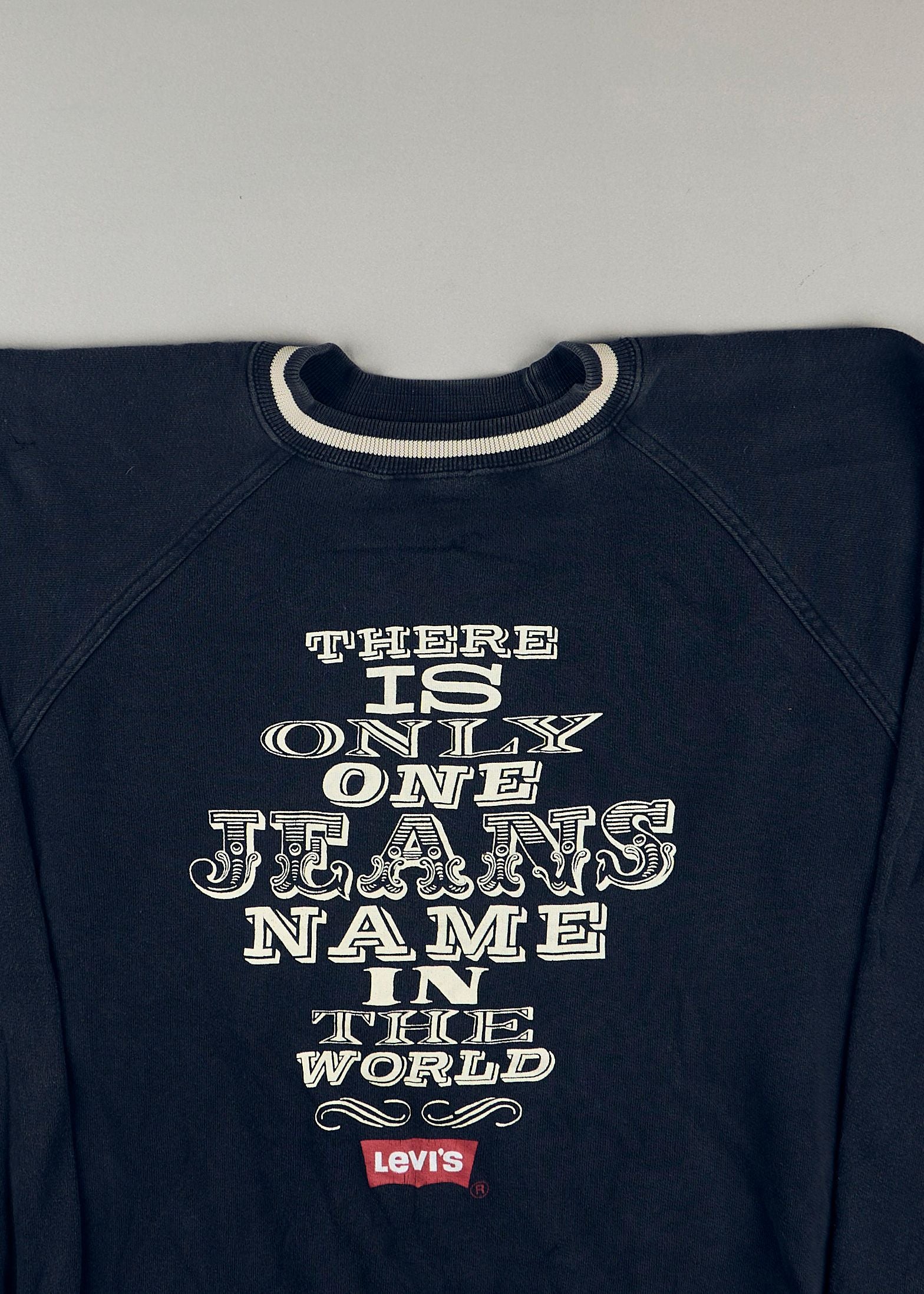 Levi's - Sweatshirts (L)