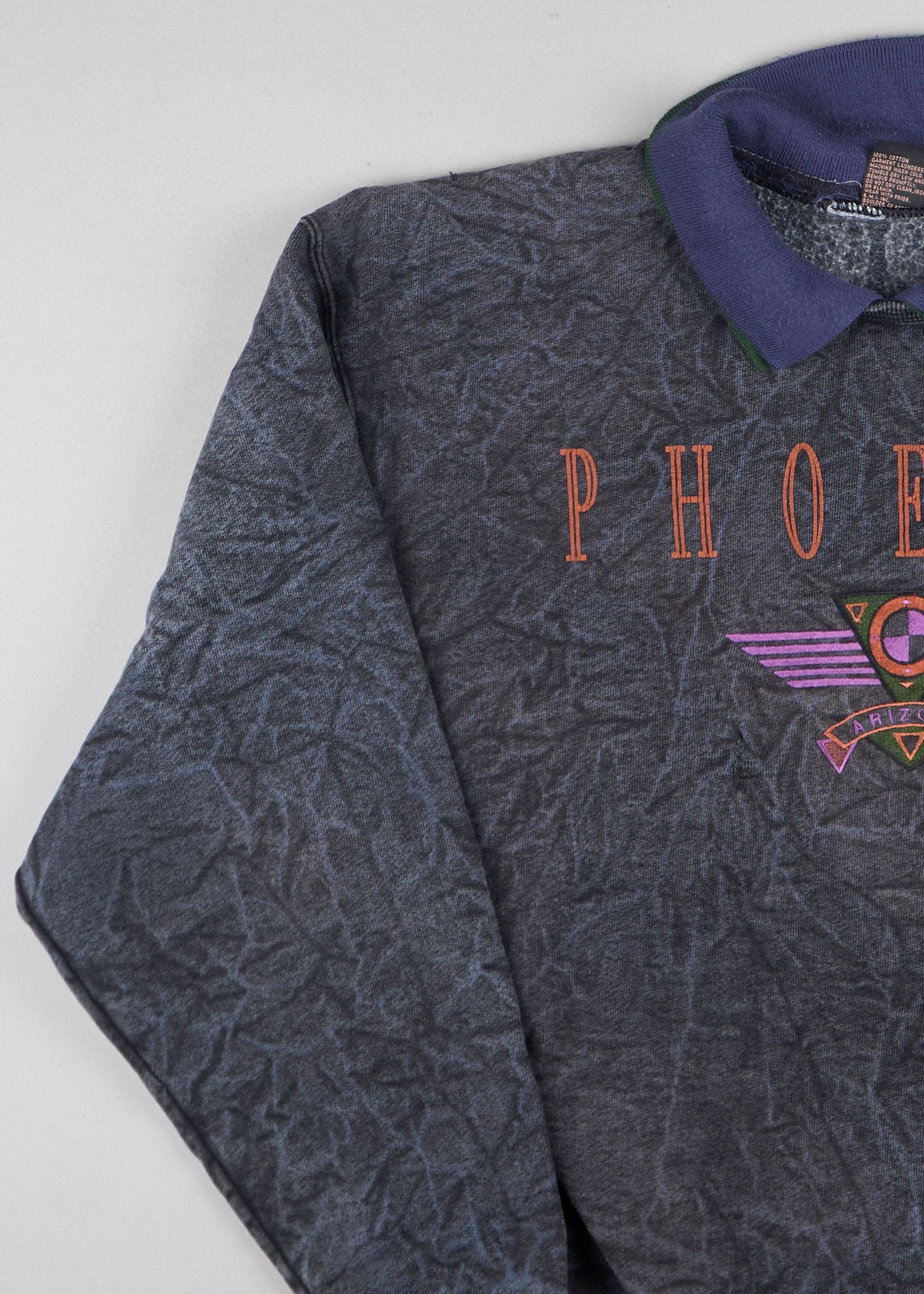- Sweatshirts (M)