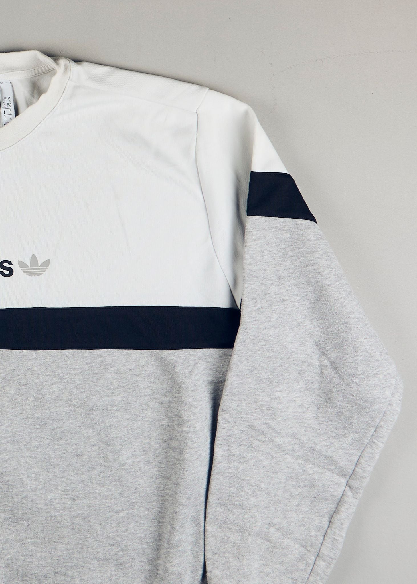 Adidas - Sweatshirt (L)