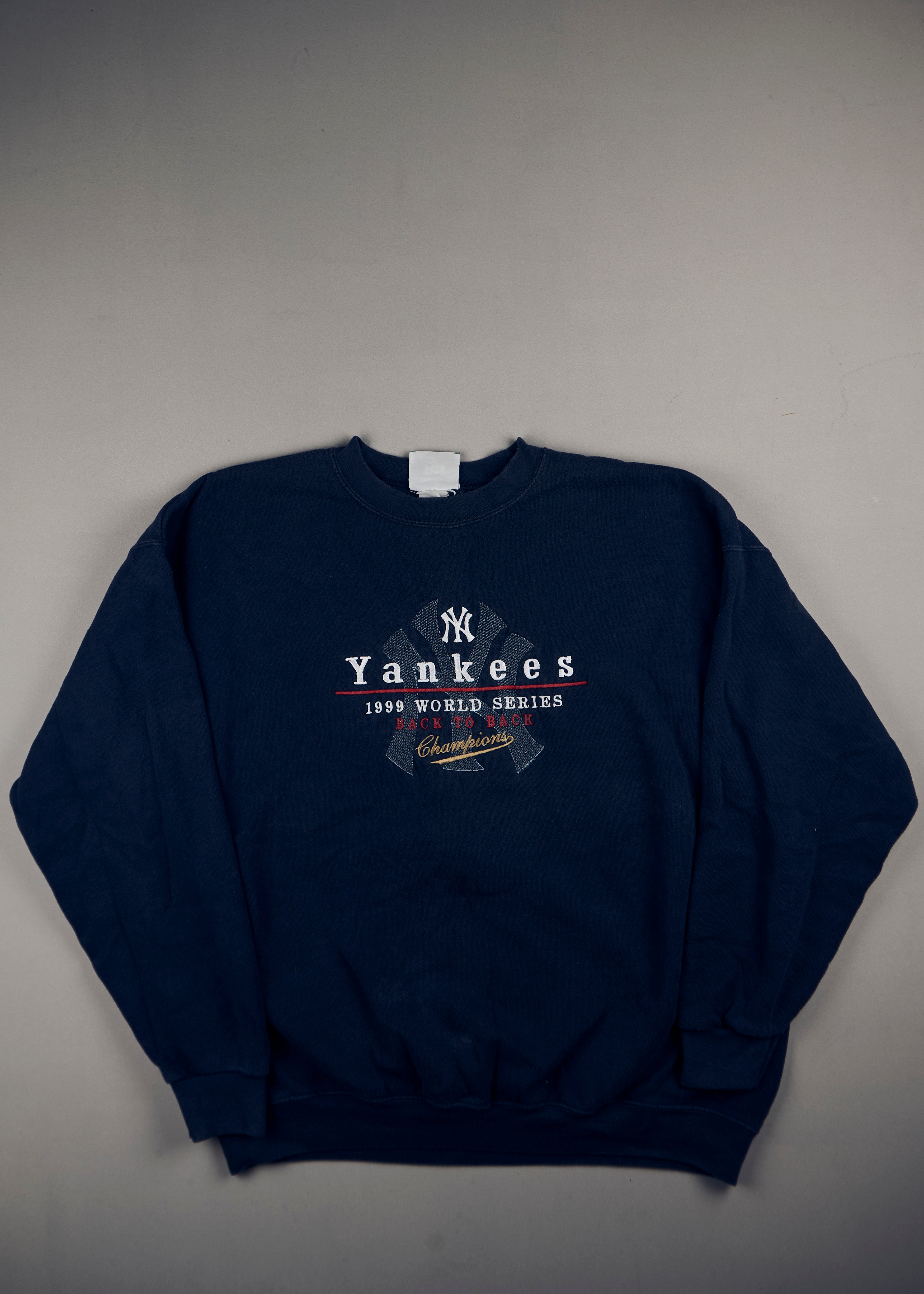 - Sweatshirts (L)