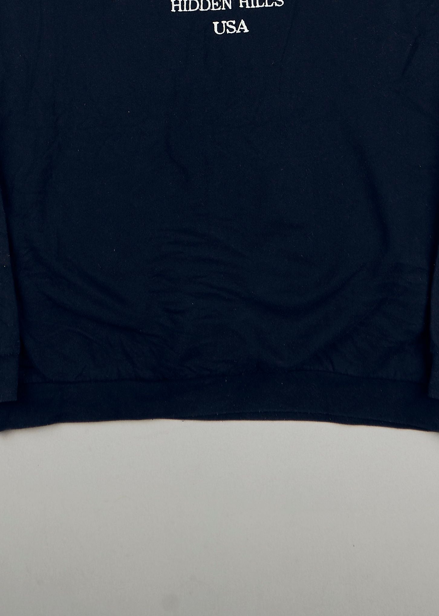 - Sweatshirt (S)